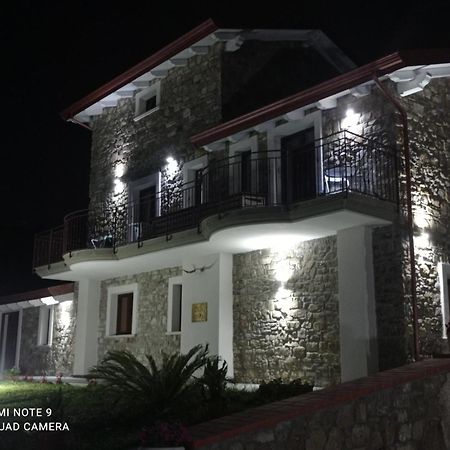 Lux Vera B & B อากรอโปลี ภายนอก รูปภาพ