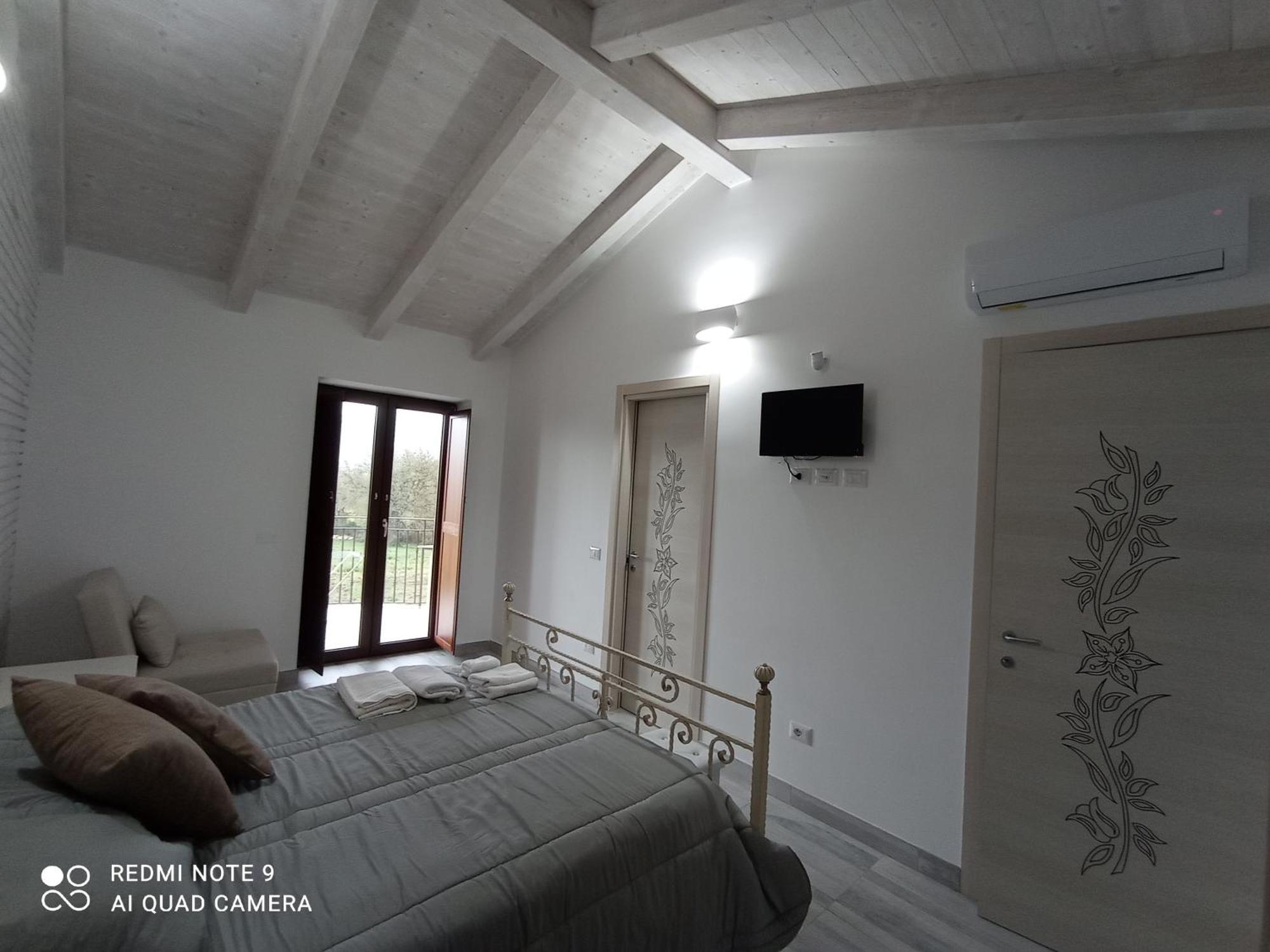 Lux Vera B & B อากรอโปลี ภายนอก รูปภาพ